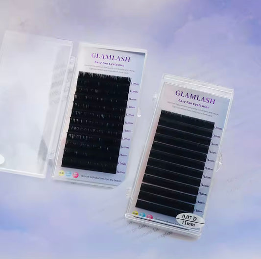 GLAM LASH EASY FAN